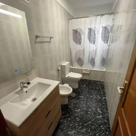 Appartement 3 Dormitorios. Terraza. Bus Stop *